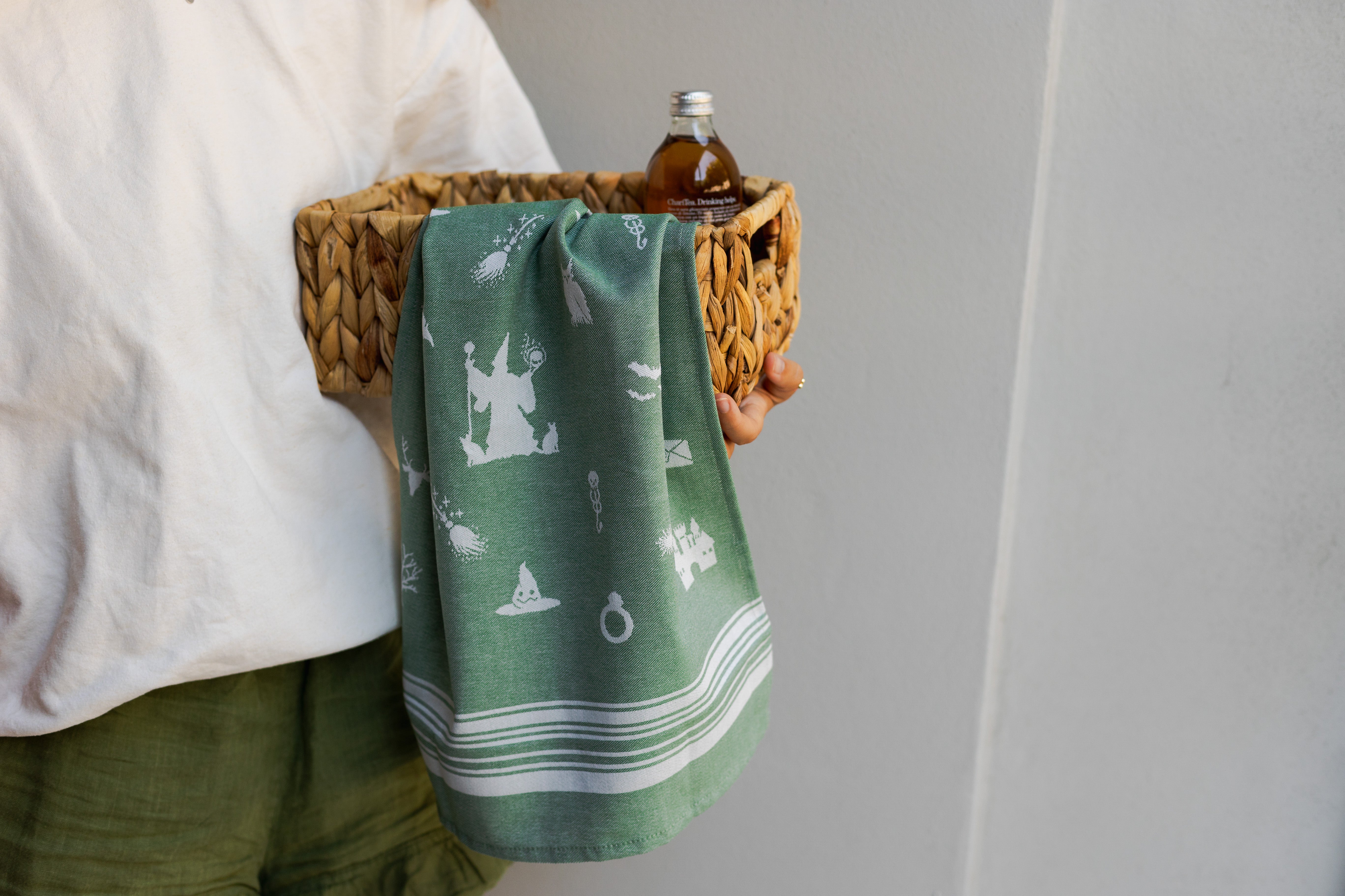 saewelo Geschirrtücher und Küchentücher mit Motiv in Magie-Grün – ideale Geschenkidee und schönes Geschenk.